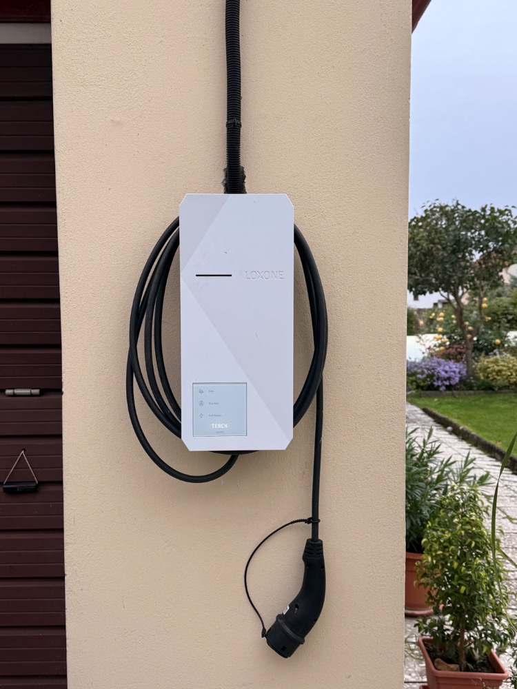 Zapojení wallboxu Loxone pro elektroauta